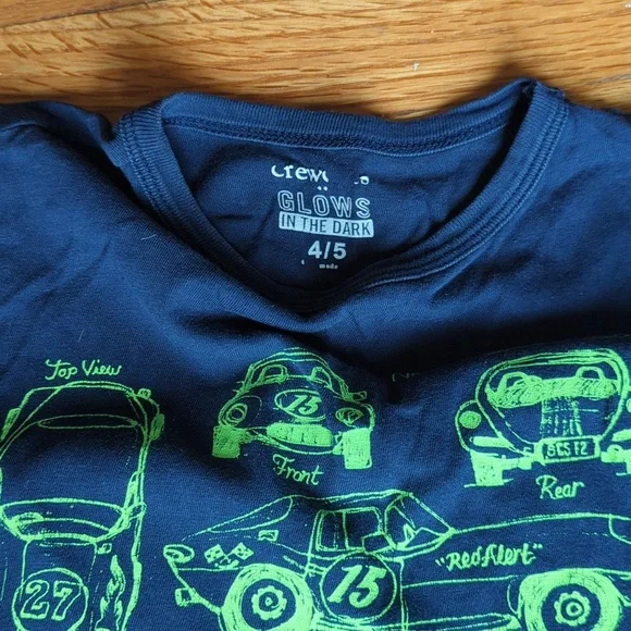 Lot of five boys short sleeve tops size 5T - Picture 3 of 7